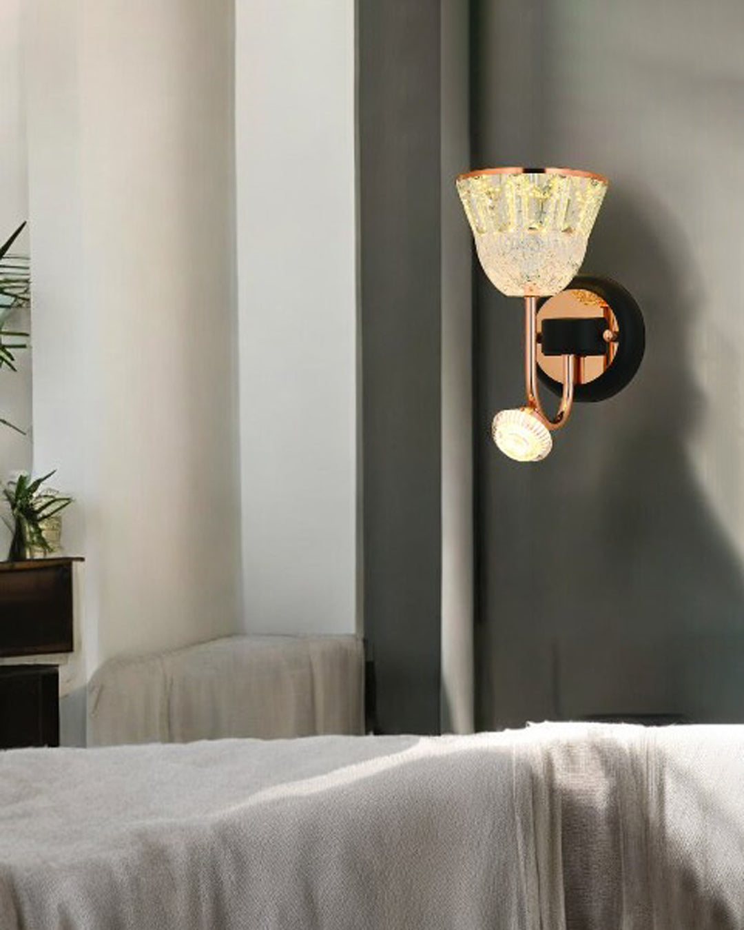 Vintage-inspirierte Kristall-Becher-Wandleuchte
