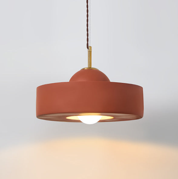 Zeitgenössische skandinavische Eisenharz runde 1-Licht Pendelleuchte für das Wohnzimmer