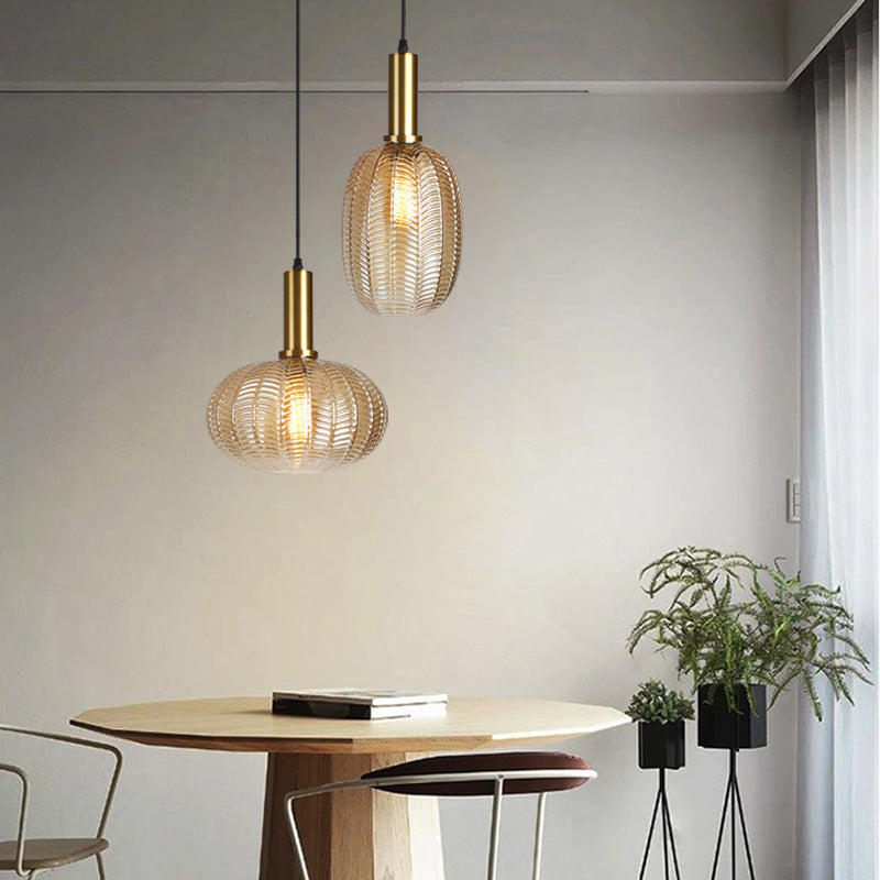 Zeitgenössische skandinavische ovale runde Säulen-Glas-Eisen 1-Licht Pendelleuchte für das Wohnzimmer