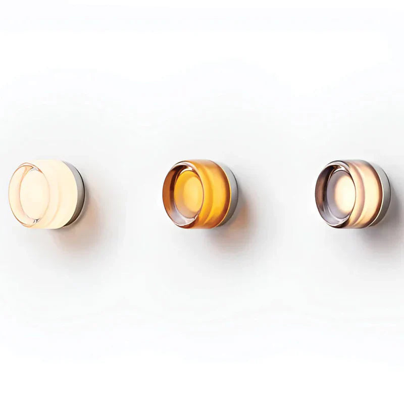 Elegante Wandbeleuchtung mit sanfter Beleuchtung und modernem Design