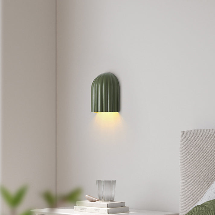 Zeitgenössischer Kreativer Creme Halbkreis Vertikale Streifen Eisen Lampenschirm 2 - Licht Wandleuchte Für Schlafzimmer