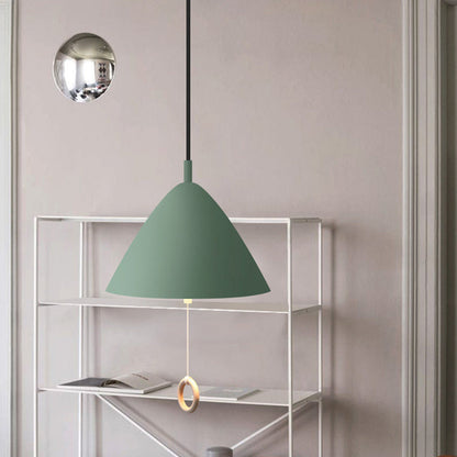 Zeitgenössische skandinavische Kegel Aluminium 1-Licht Pendelleuchte für das Wohnzimmer