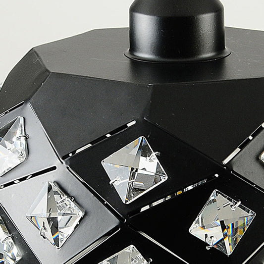 Zeitgenössische skandinavische Rhombus-Ananas zerdrückte Diamanten Scheibenbasis Hardware Kristall 1-Licht Pendelleuchte für das Wohnzimmer