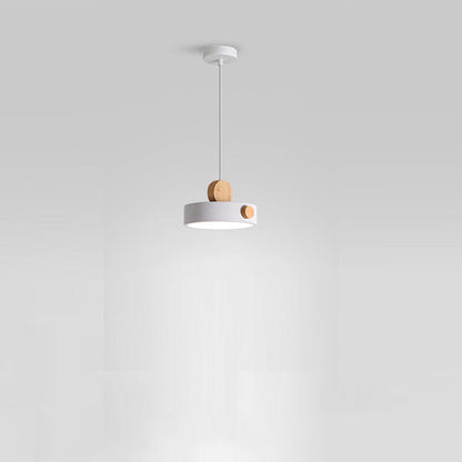 Zeitgenössische skandinavische Metall Gummi Holz Acryl Runde LED Pendelleuchte für das Esszimmer