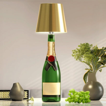 LED Flaschenlampe – Kreative, tragbare LED Tischlampe aus Glasflasche mit Touch-Steuerung und dimmbarem Licht für stilvolle Beleuchtung drinnen und draußen