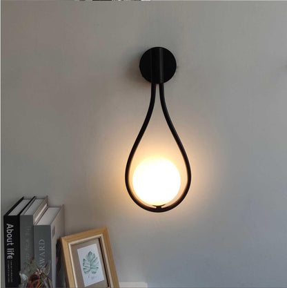 Moderne skandinavische Wandleuchte